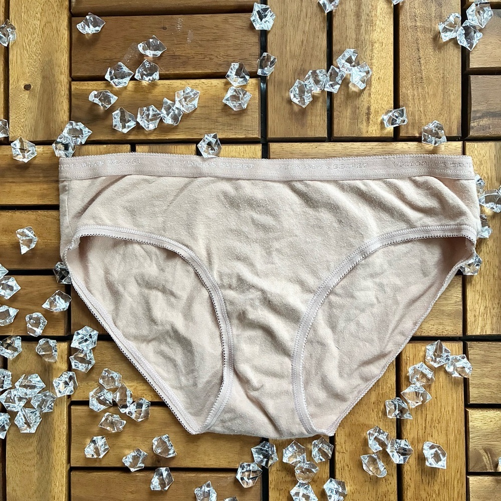 OLD Victoria’s Secret Cotton HipHugger Panty